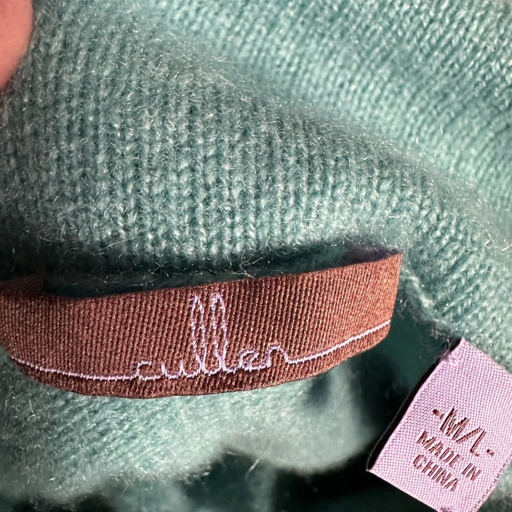 Cullen hi/lo  green cashmere sweater cowl neck M/L 100% poncho sweater